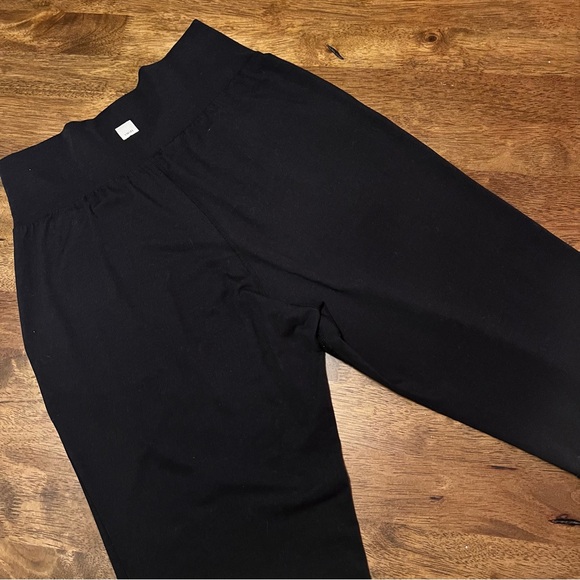 Vuori Black Track Pants - Picture 10 of 13